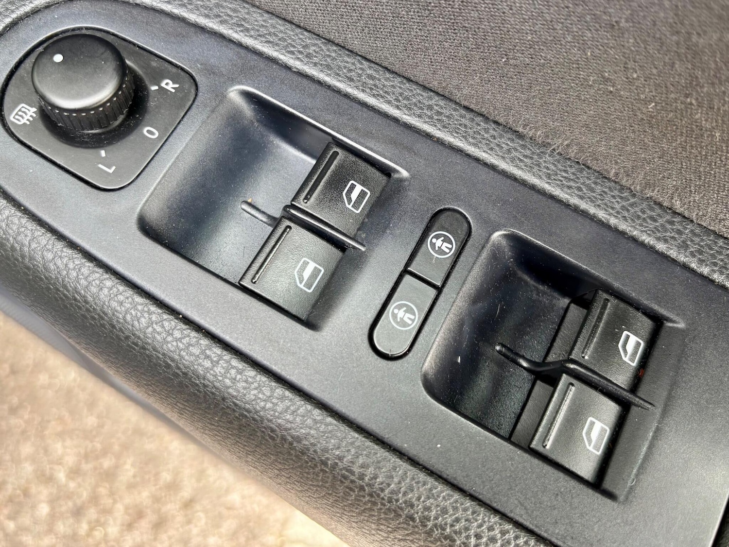 Used Volkswagen Sharan for sale - 78204939: Photo 38