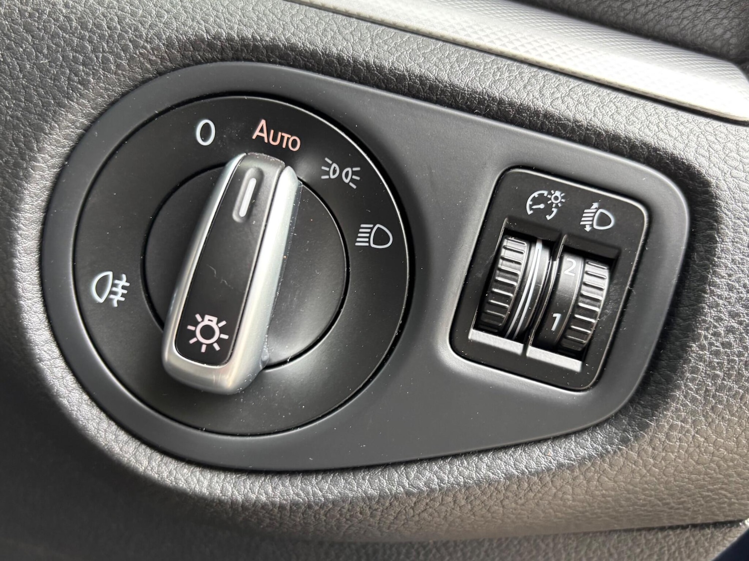 Used Volkswagen Sharan for sale - 78204939: Photo 39