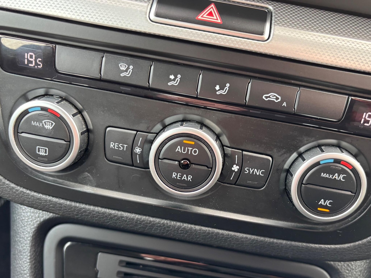 Used Volkswagen Sharan for sale - 78204939: Photo 55