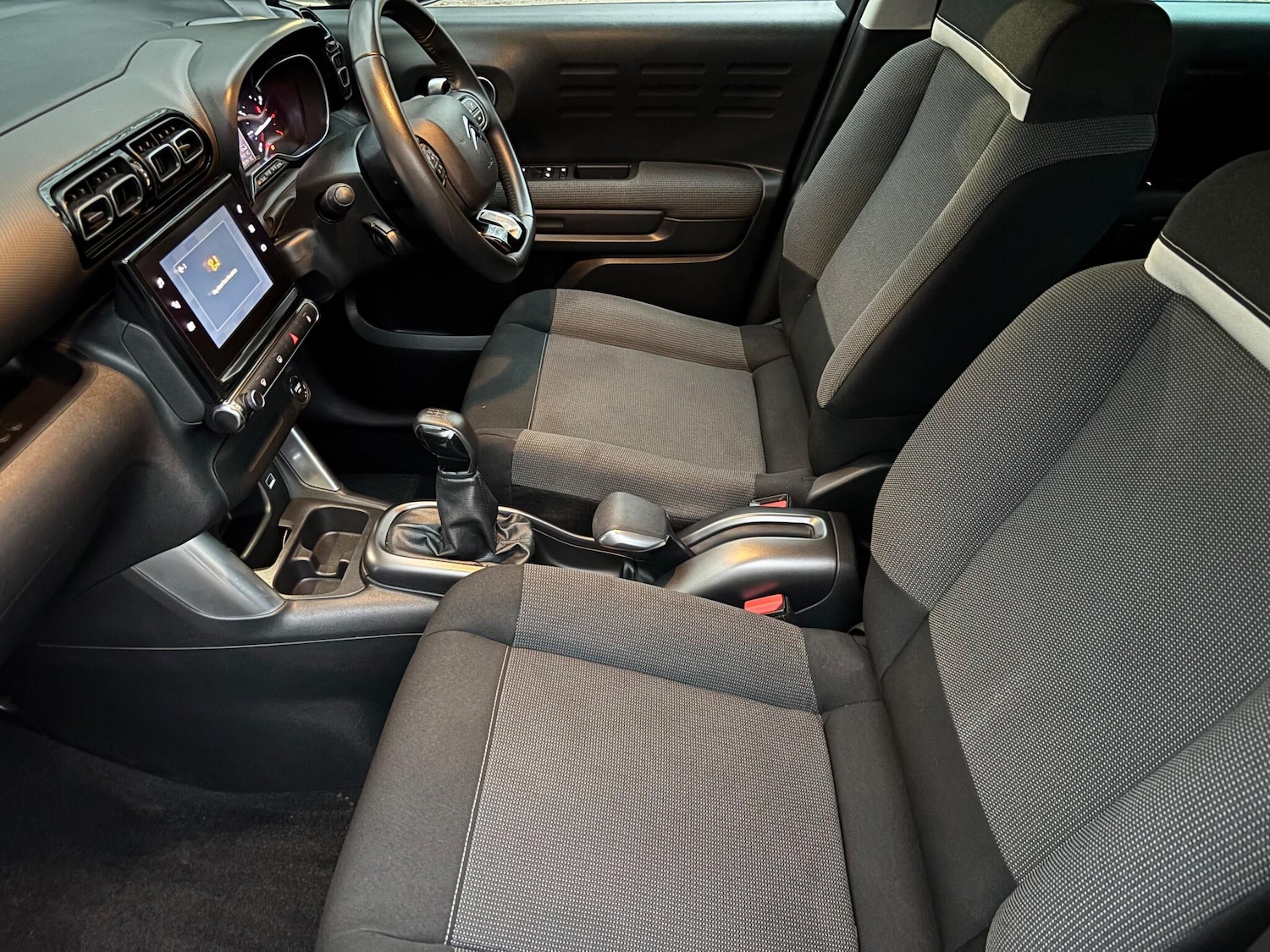 Used Citroen C3 Aircross 2018 for sale - 76952875: Photo 5