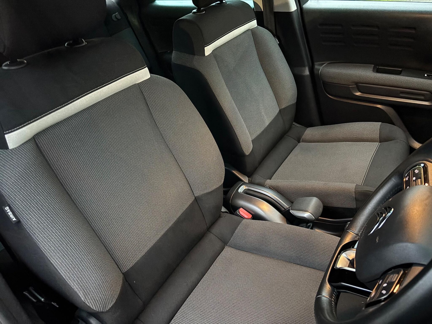 Used Citroen C3 Aircross 2018 for sale - 76952875: Photo 7