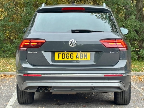 Used Volkswagen Tiguan 2017 for sale - 76315161: Photo 36