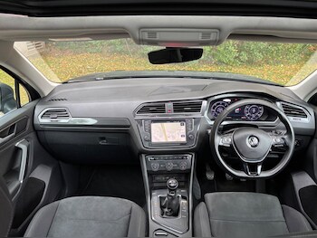 Used Volkswagen Tiguan 2017 for sale - 76315161: Photo 3