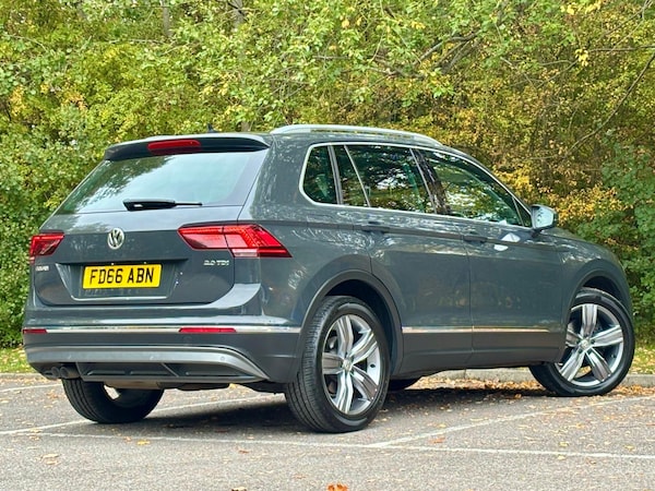 Used Volkswagen Tiguan 2017 for sale - 76315161: Photo 5