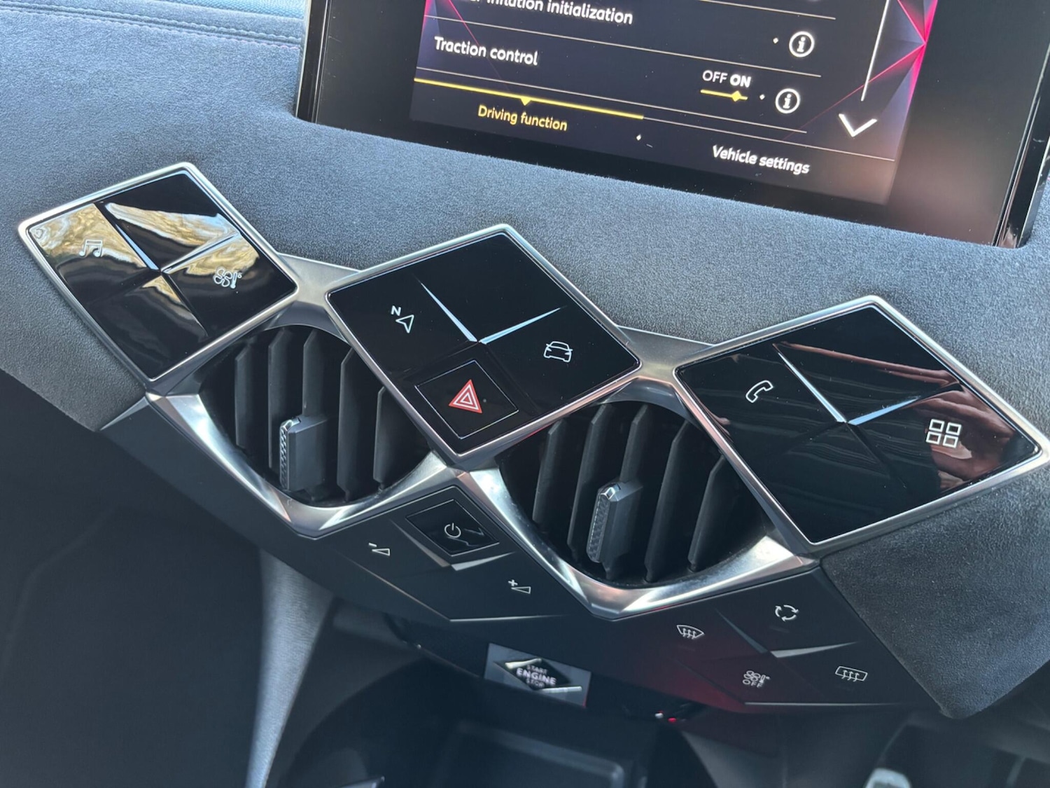 Used DS Automobiles DS 3 2019 for sale - 77671544: Photo 44