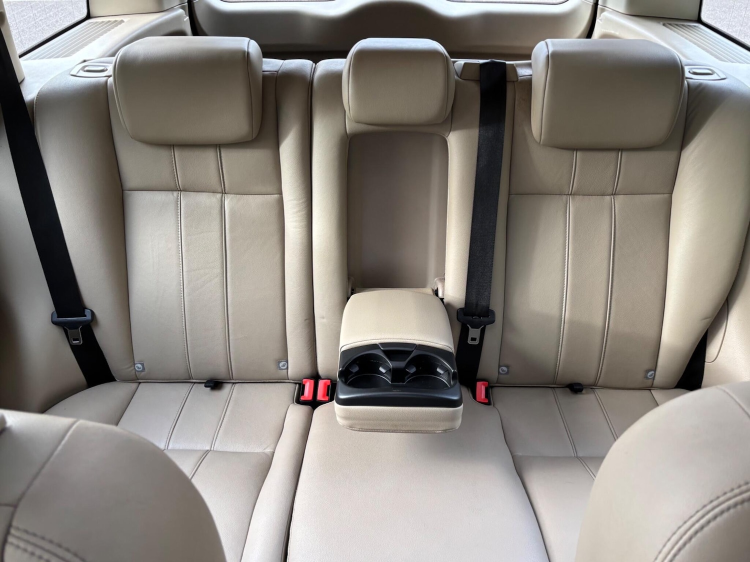 Used Land Rover Freelander 2 2011 for sale - 76572332: Photo 12