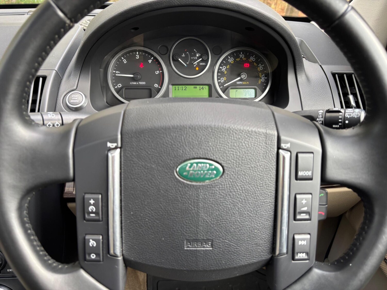 Used Land Rover Freelander 2 2011 for sale - 76572332: Photo 42