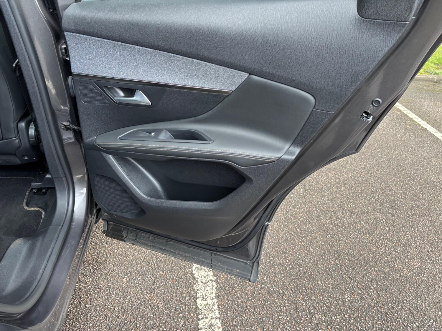 Used Peugeot 3008 for sale - 77704846: Photo 42