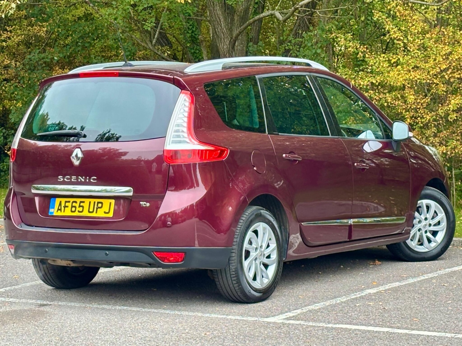 Used Renault Grand Scenic 2015 for sale - 76865951: Photo 4