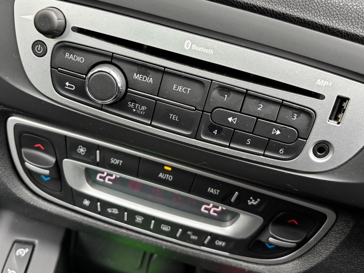 Used Renault Grand Scenic 2015 for sale - 76865951: Photo 48