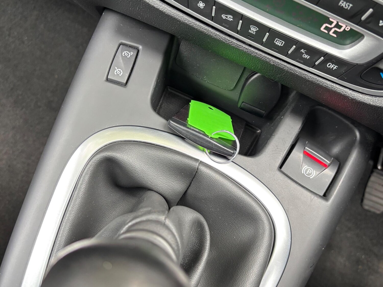 Used Renault Grand Scenic 2015 for sale - 76865951: Photo 49