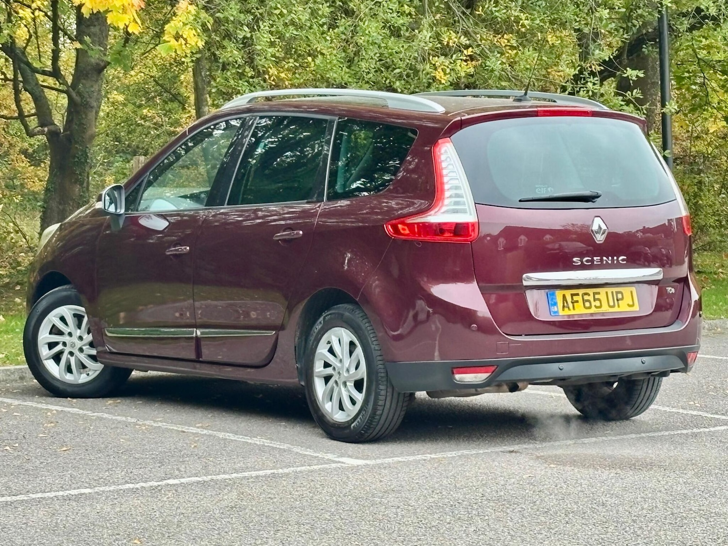 Used Renault Grand Scenic 2015 for sale - 76865951: Photo 5