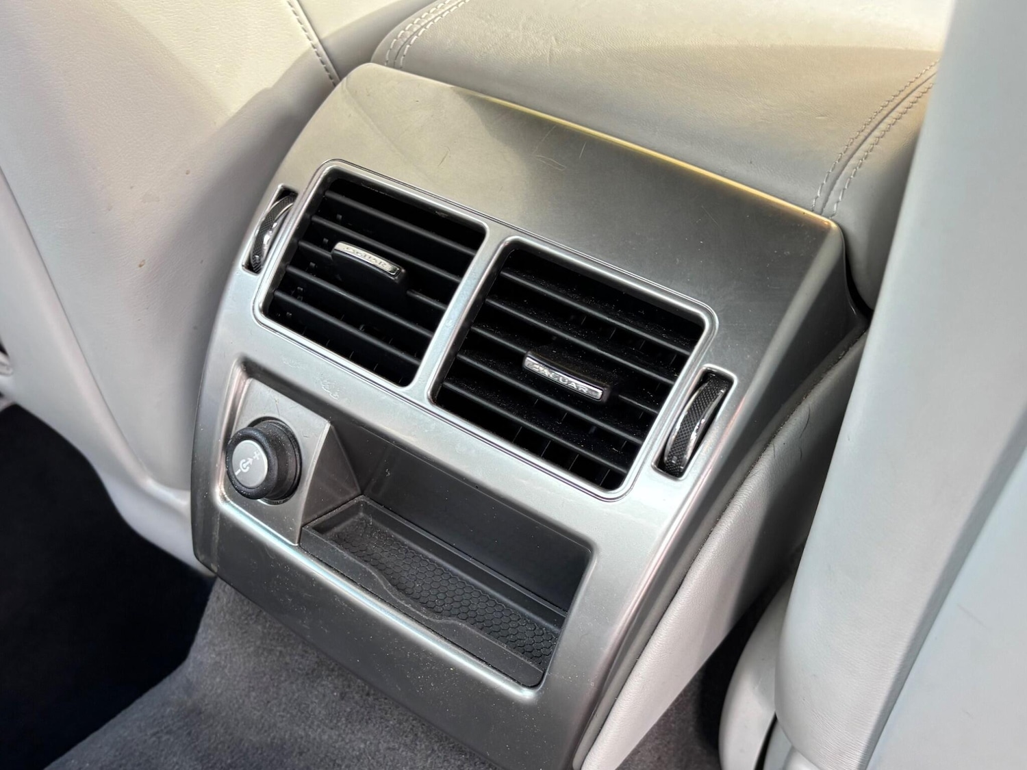 Used Jaguar XF 2014 for sale - 76996465: Photo 11