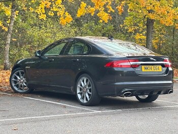 Used Jaguar XF 2014 for sale - 76996465: Photo