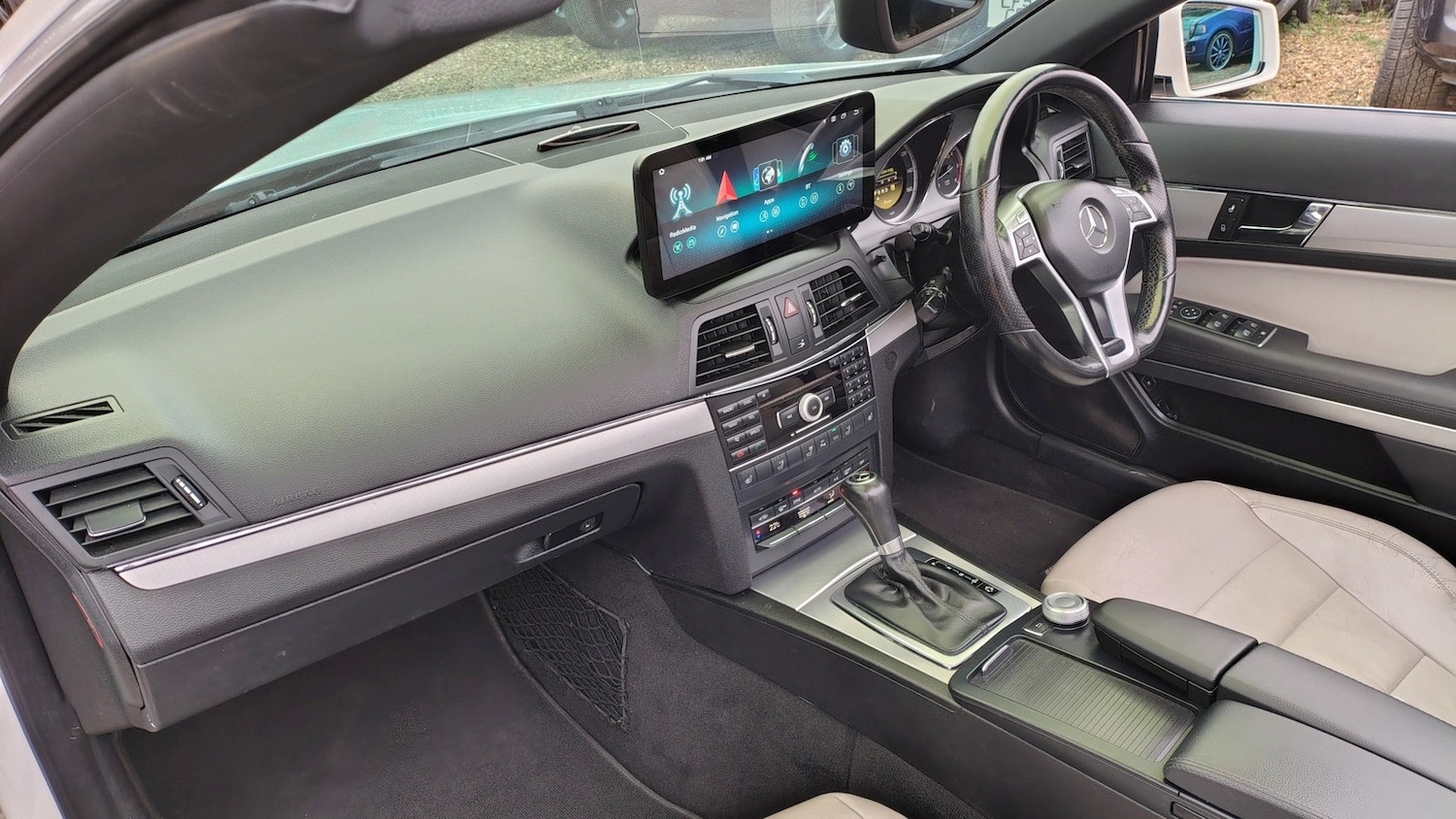 Used Mercedes-Benz E Class 2012 for sale - 77336817: Photo 10