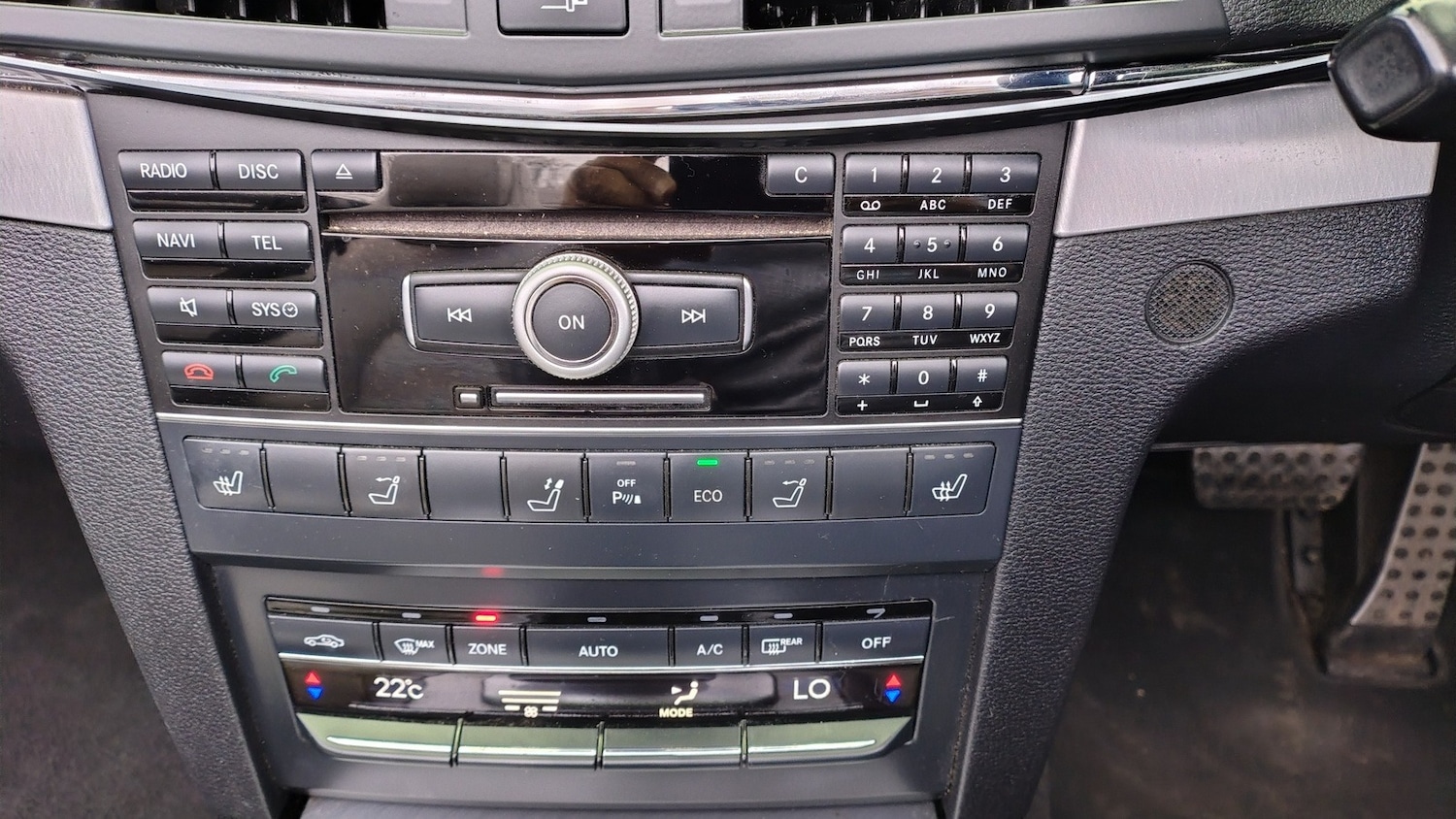 Used Mercedes-Benz E Class 2012 for sale - 77336817: Photo 25