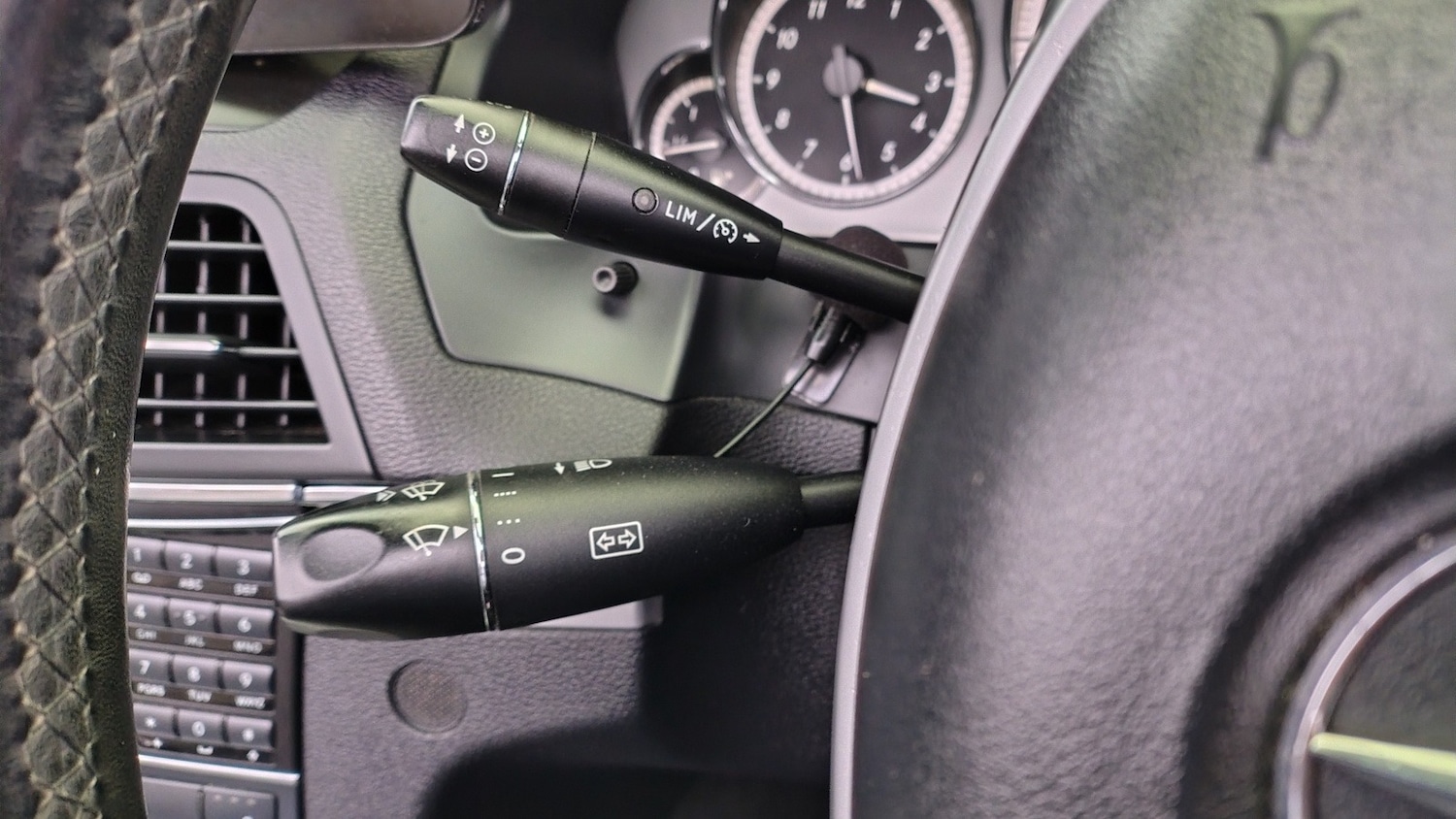 Used Mercedes-Benz E Class 2012 for sale - 77336817: Photo 28