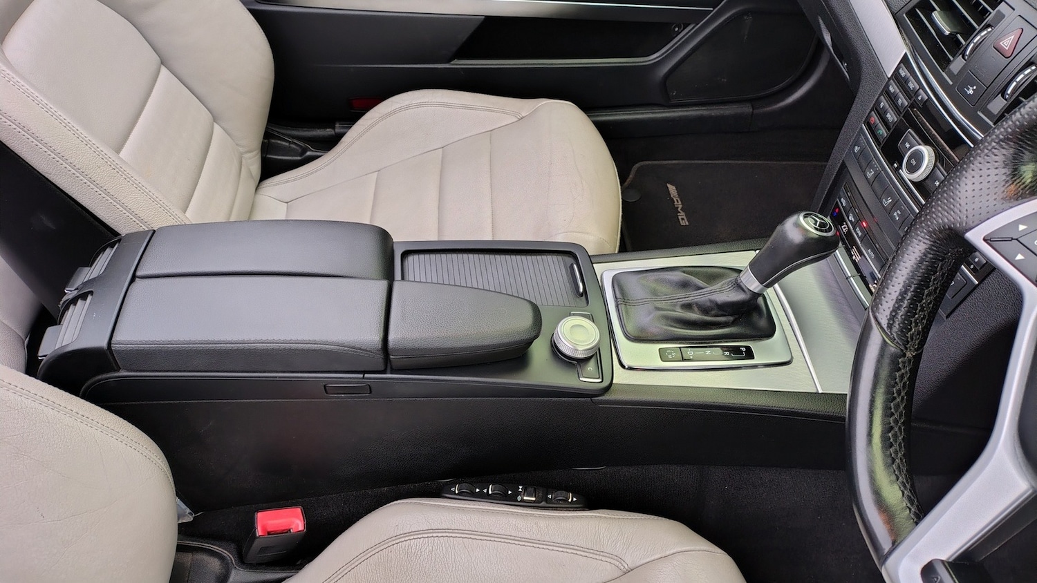 Used Mercedes-Benz E Class 2012 for sale - 77336817: Photo 29