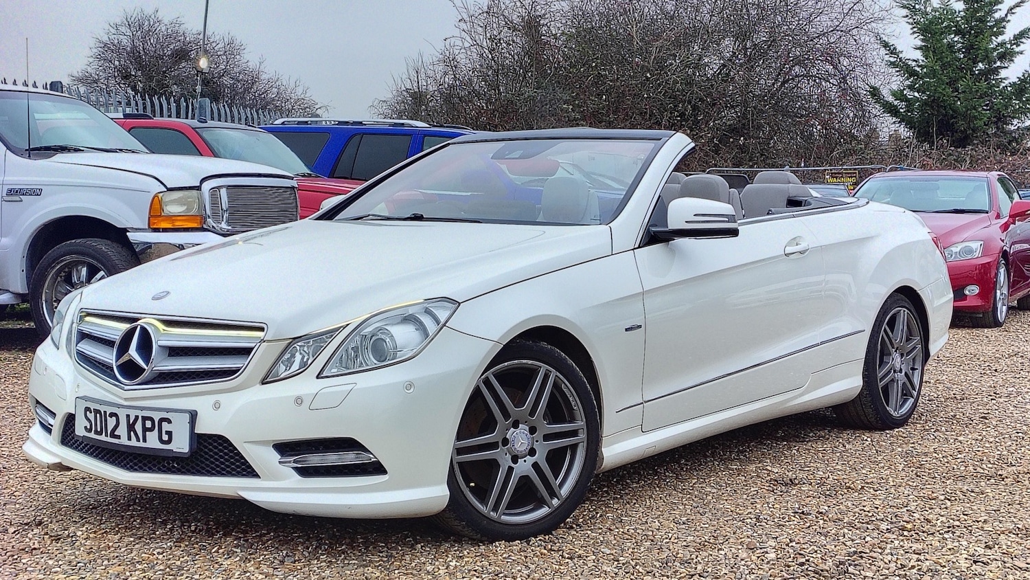 Used Mercedes-Benz E Class 2012 for sale - 77336817: Photo 3