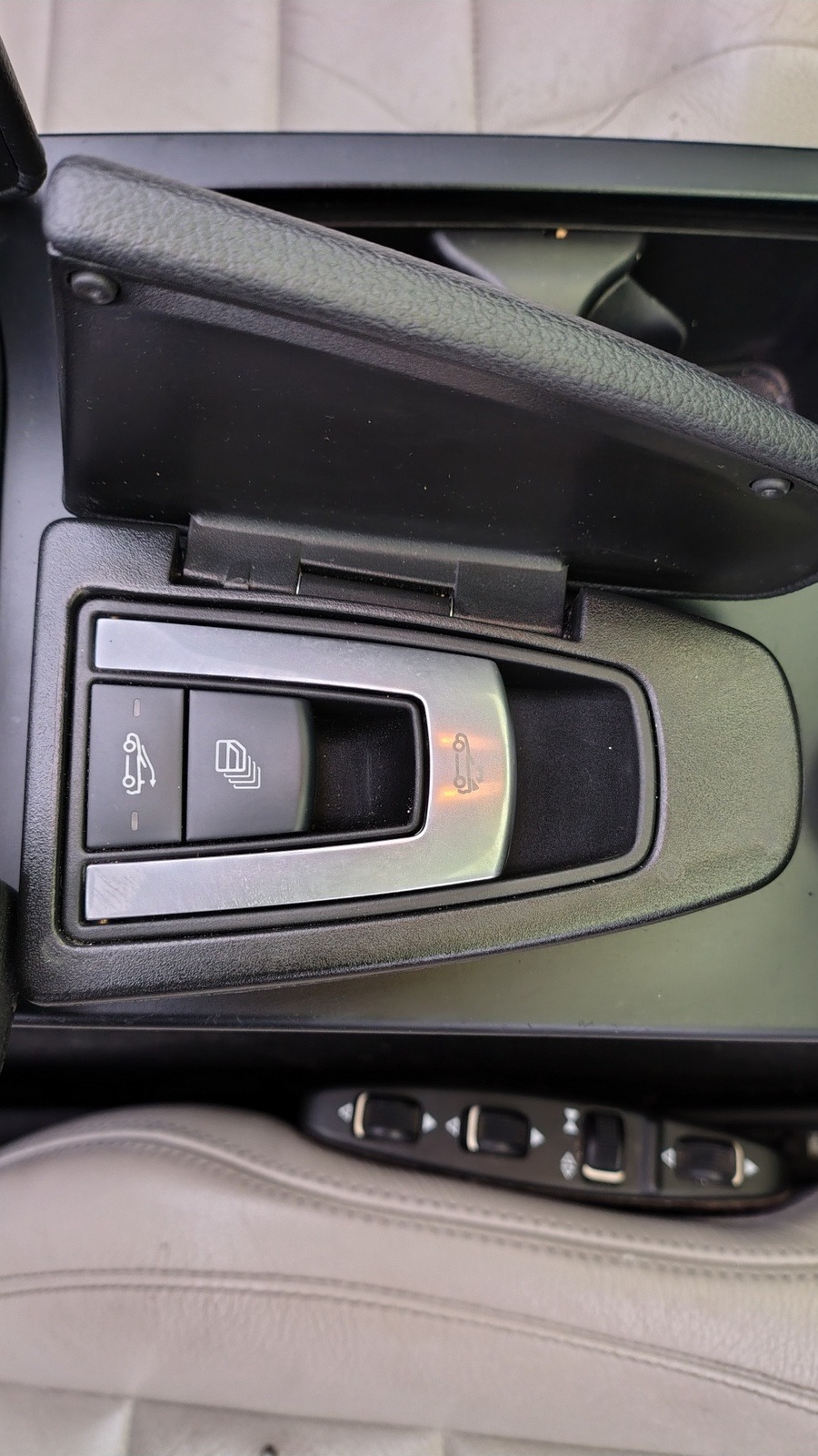 Used Mercedes-Benz E Class 2012 for sale - 77336817: Photo 31