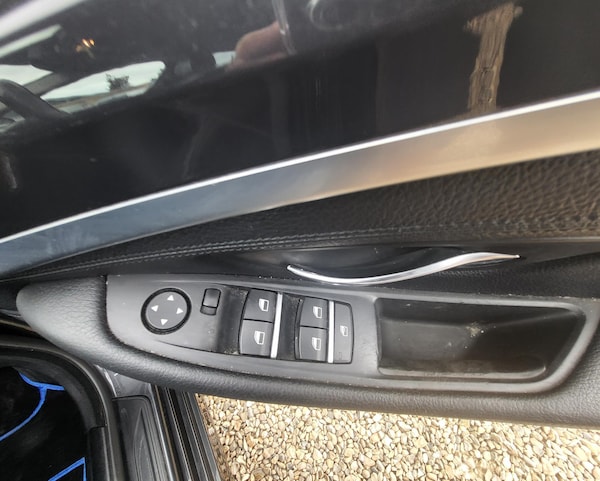 Used BMW 5 Series 2012 for sale - 63785454: Photo 25