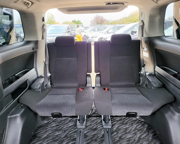 Used Toyota Vellfire 2012 for sale - 69270974: Photo 12