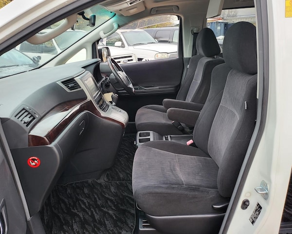 Used Toyota Vellfire 2012 for sale - 69270974: Photo 23