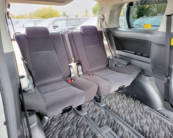 Used Toyota Vellfire 2012 for sale - 69270974: Photo 25