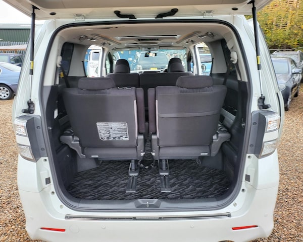 Used Toyota Vellfire 2012 for sale - 69270974: Photo 35