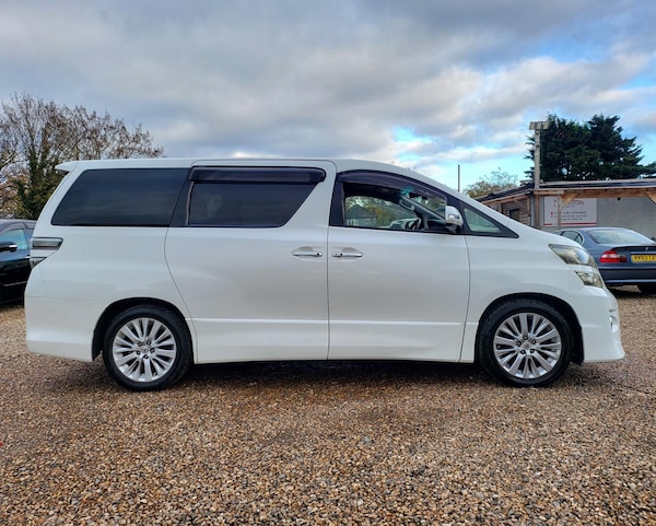 Used Toyota Vellfire 2012 for sale - 69270974: Photo 8