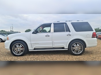 Used Lincoln Navigator undefined for sale - 78982802: Photo