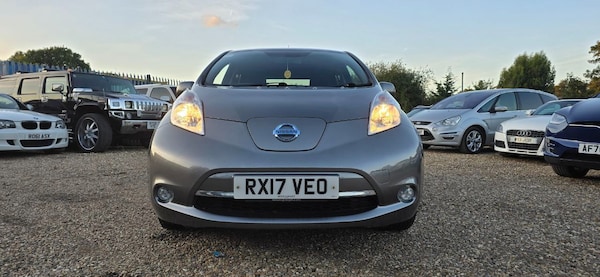 Used Nissan Leaf 2017 for sale - 72465707: Photo 2