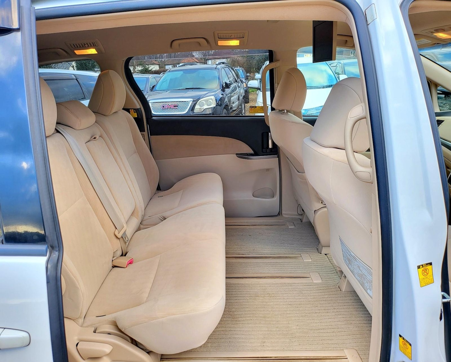 Used Toyota Estima 2012 for sale - 69644524: Photo 11