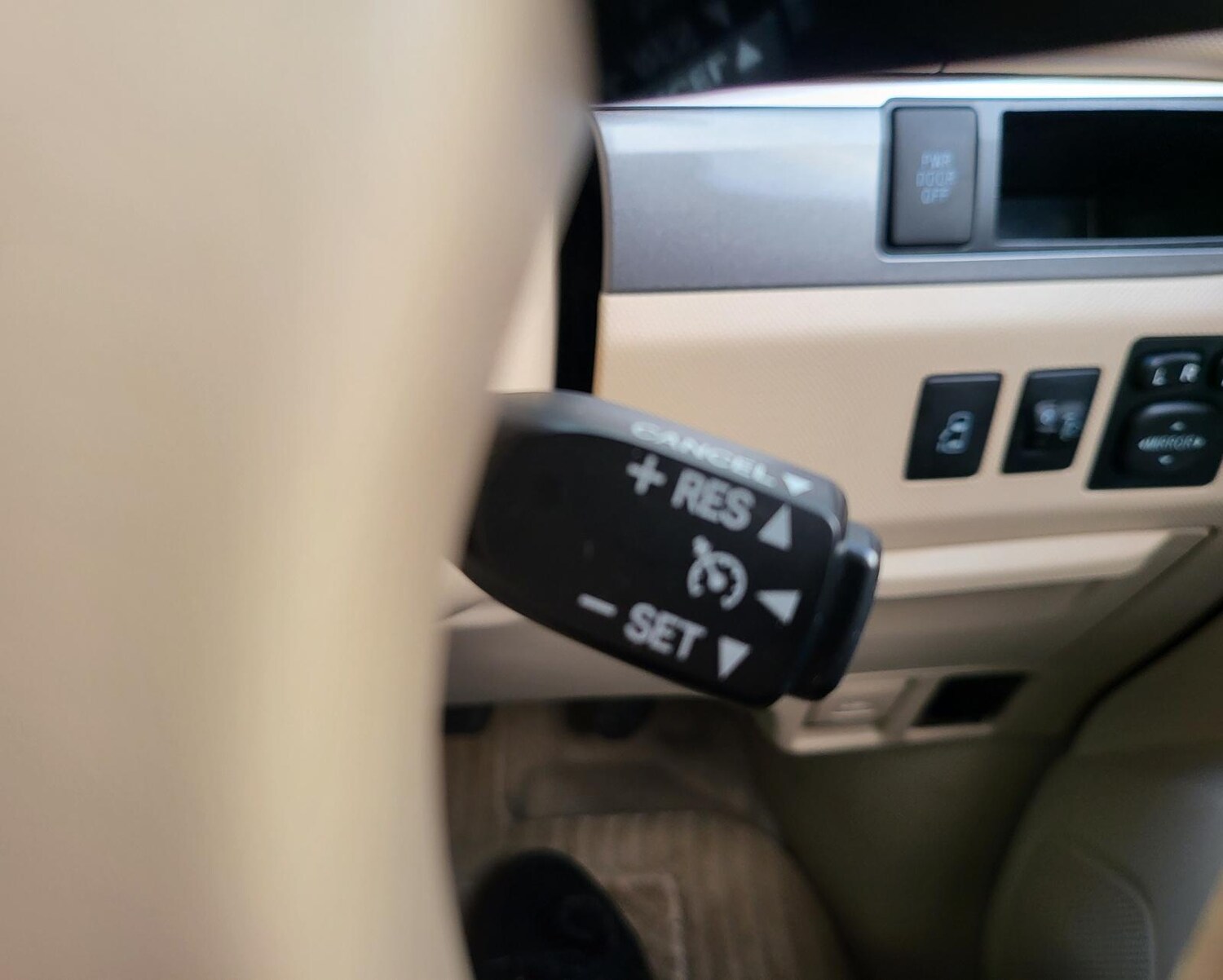 Used Toyota Estima 2012 for sale - 69644524: Photo 31