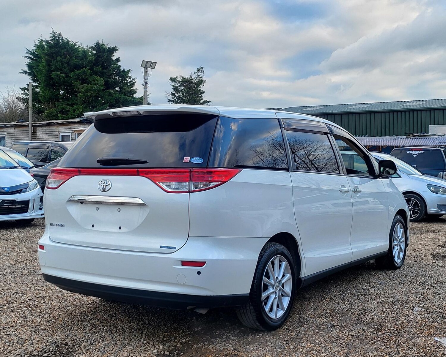 Used Toyota Estima 2012 for sale - 69644524: Photo 7
