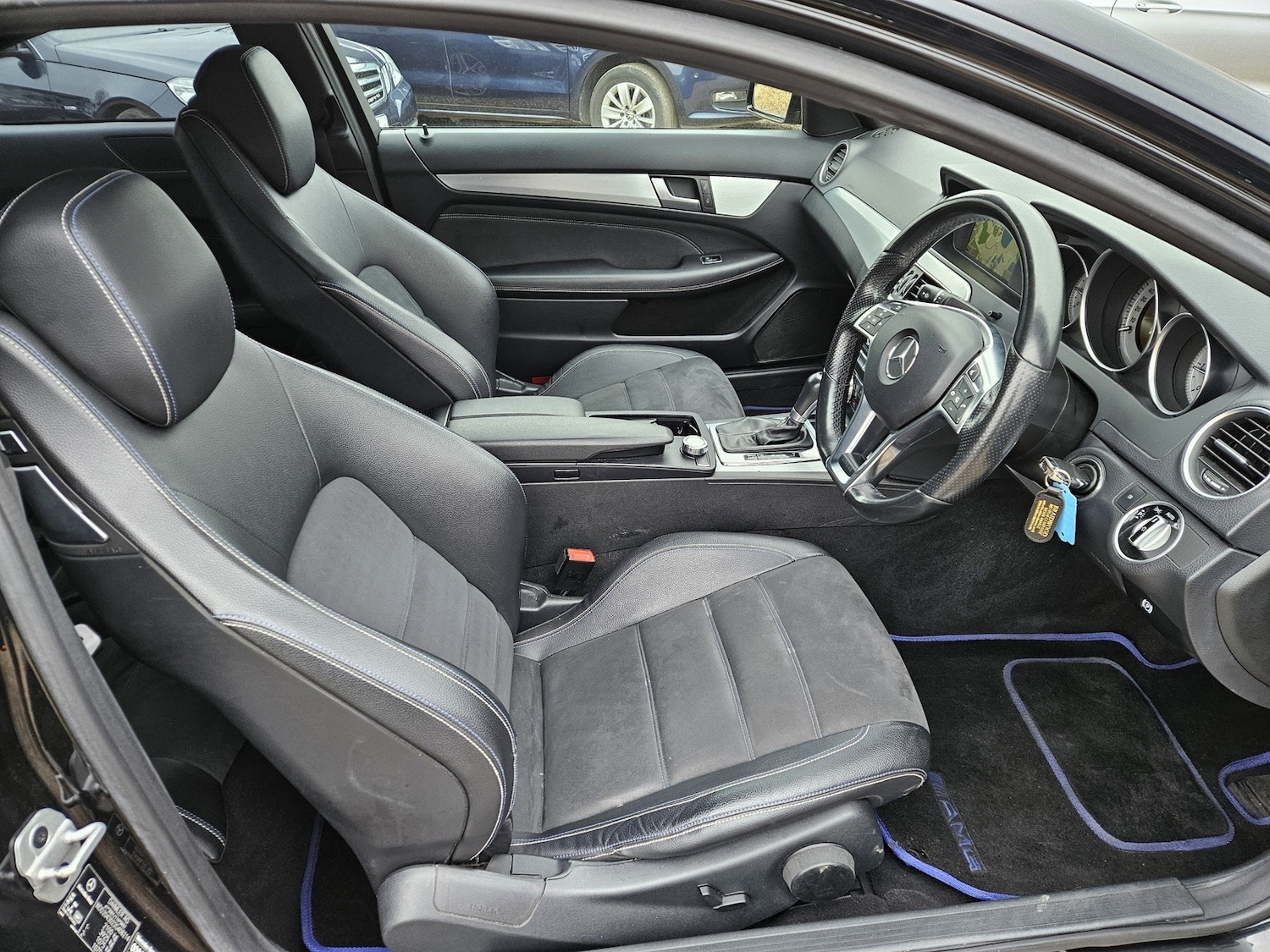 Used Mercedes-Benz C Class 2015 for sale - 77595189: Photo 10