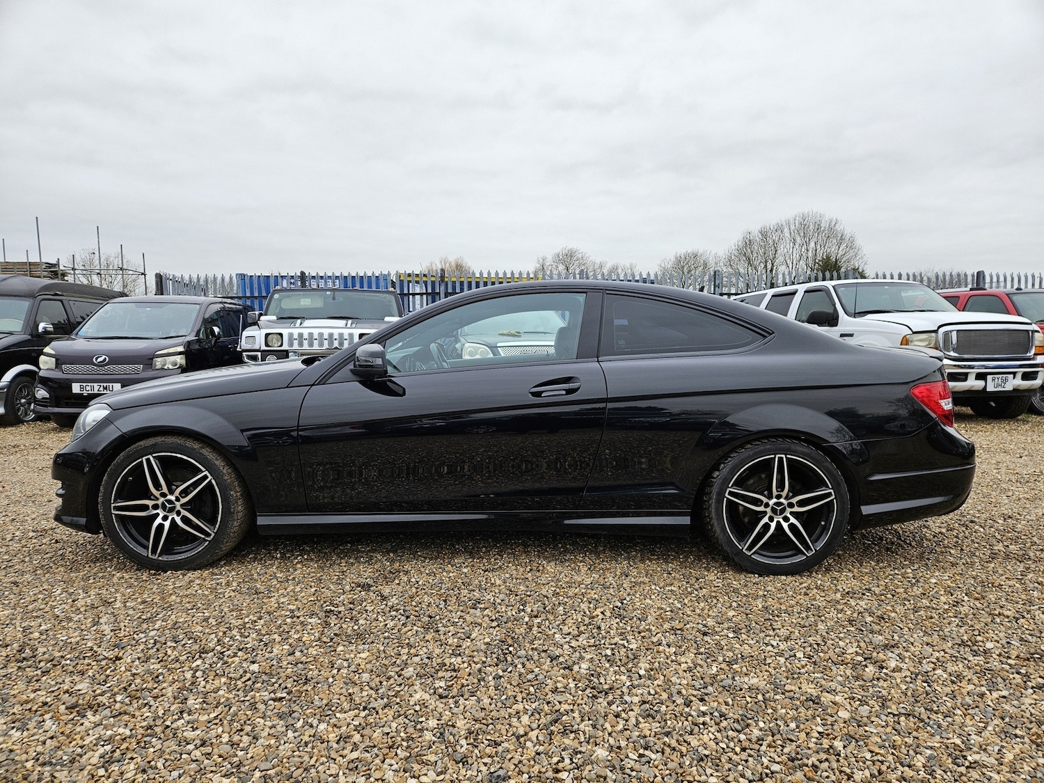 Used Mercedes-Benz C Class 2015 for sale - 77595189: Photo 4