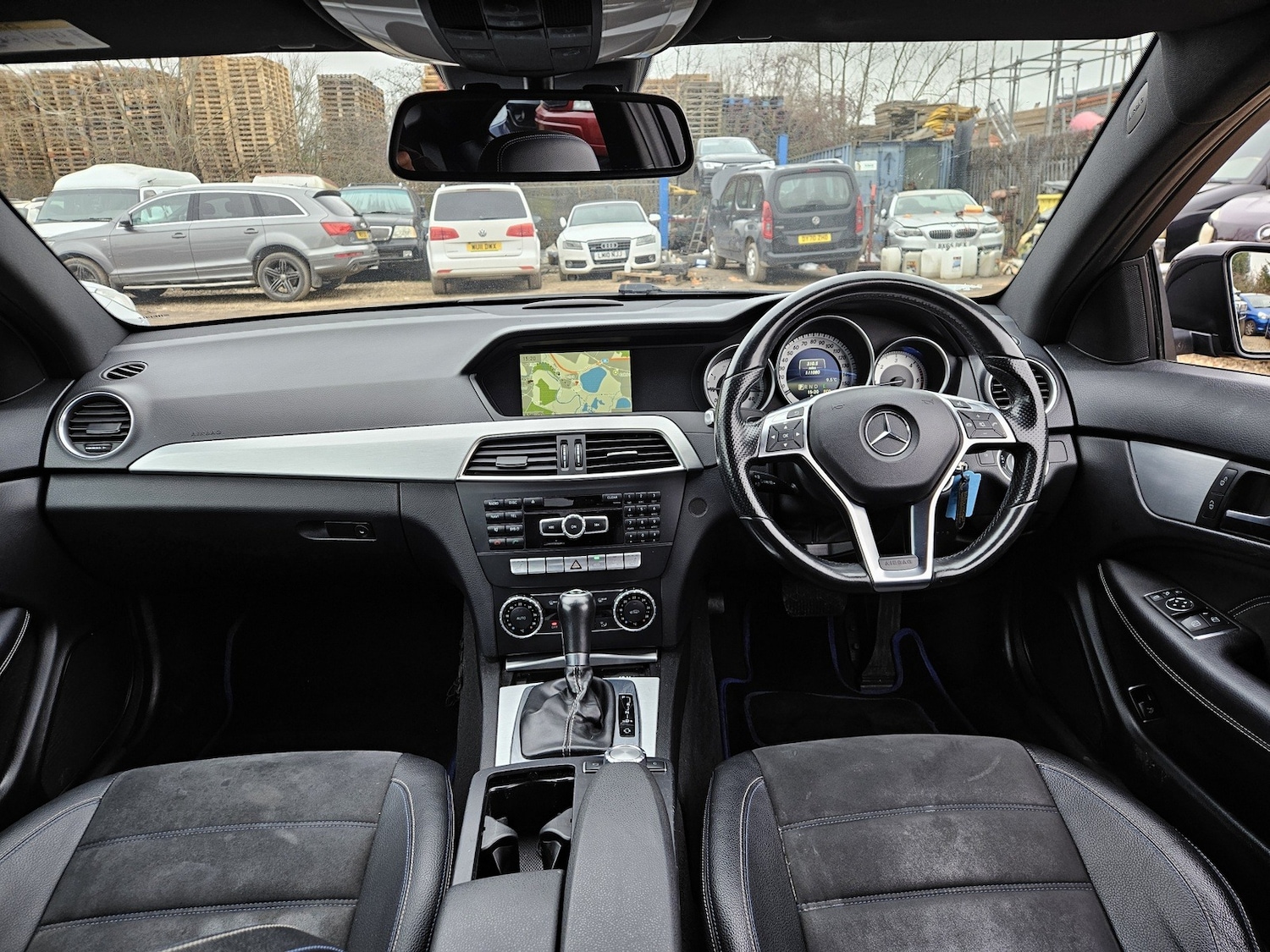 Used Mercedes-Benz C Class 2015 for sale - 77595189: Photo 9