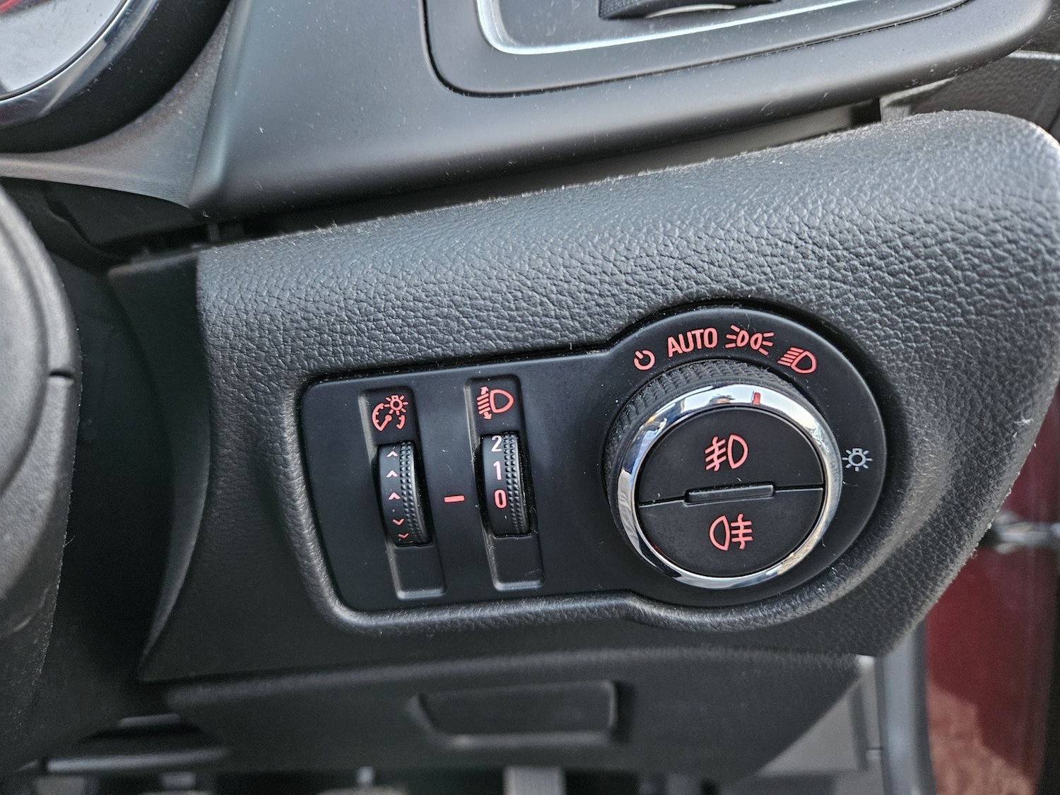 Used Vauxhall Cascada 2013 for sale - 77709013: Photo 21