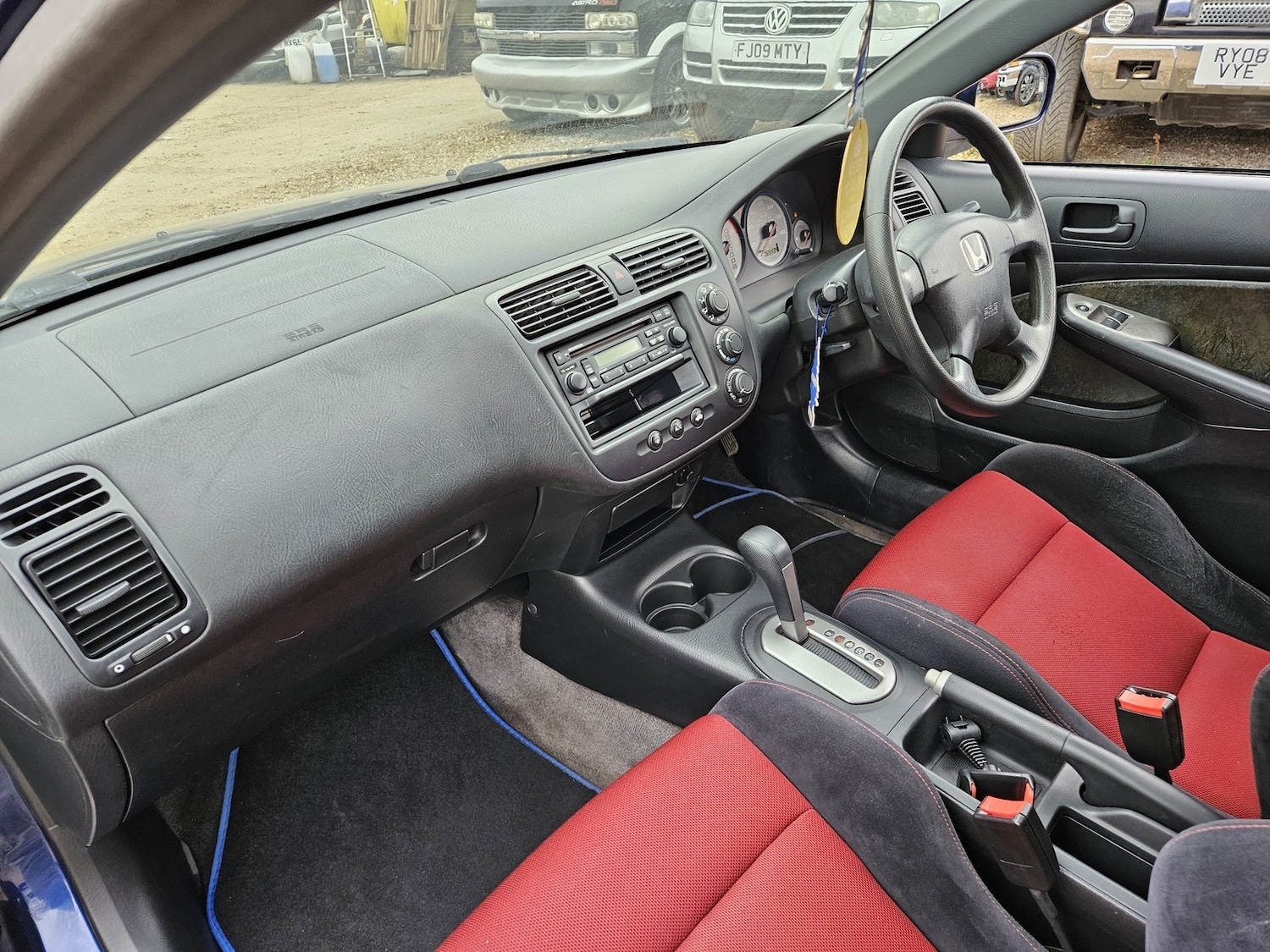 Used Honda Civic 2003 for sale - 78001346: Photo 10