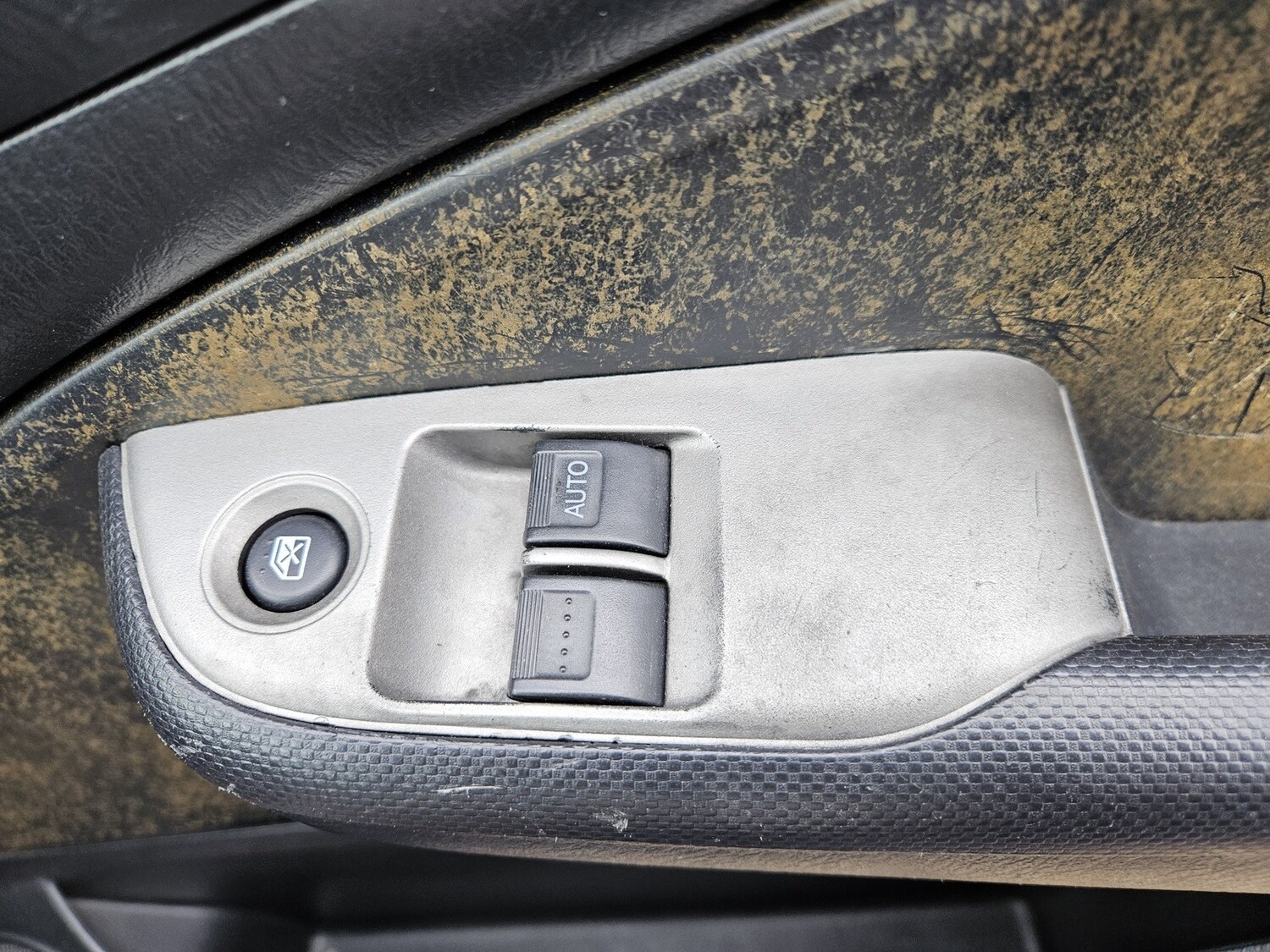 Used Honda Civic 2003 for sale - 78001346: Photo 19