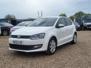 Used Volkswagen Polo 2013 for sale - 79383275: Photo