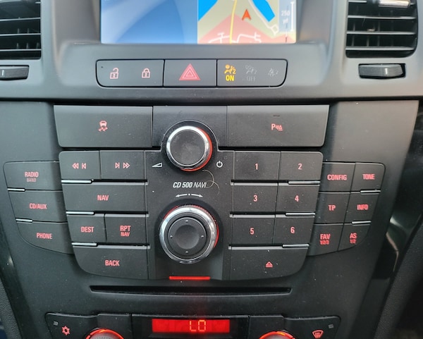 Used Vauxhall Insignia 2011 for sale - 70038727: Photo 26