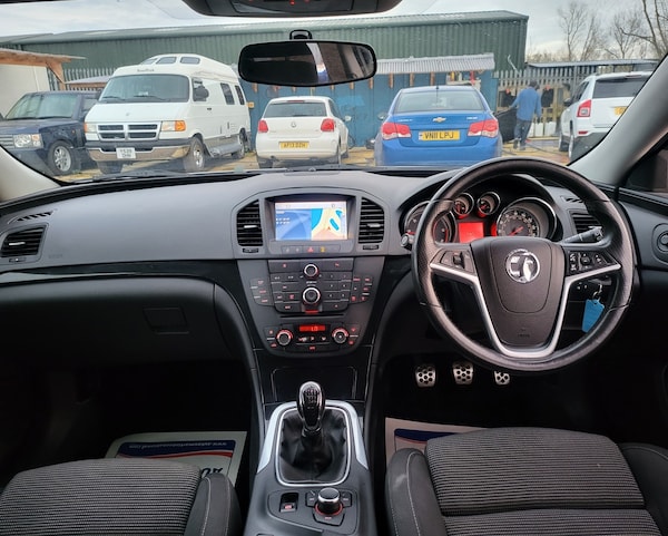 Used Vauxhall Insignia 2011 for sale - 70038727: Photo 9