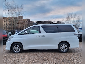 Used Toyota Vellfire 2013 for sale - 78984179: Photo