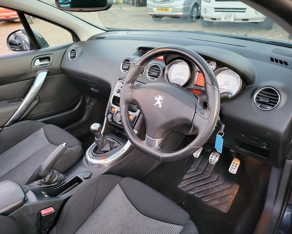 Used Peugeot 308 2013 for sale - 68292499: Photo 27