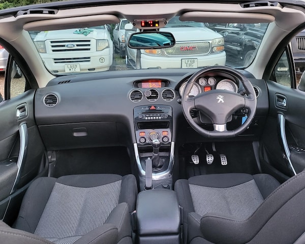 Used Peugeot 308 2013 for sale - 68292499: Photo 9