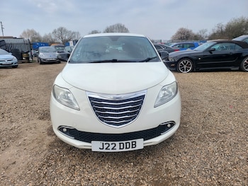 Used Chrysler Ypsilon 2012 for sale - 78971017: Photo