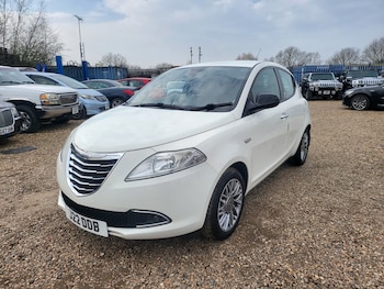 Used Chrysler Ypsilon 2012 for sale - 78971017: Photo