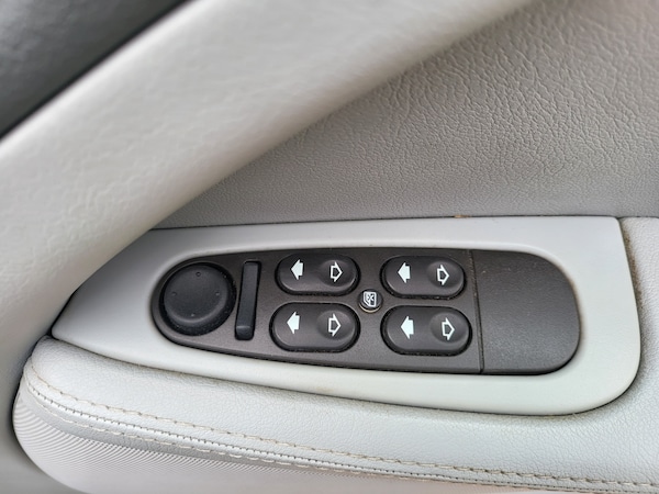 Used Jaguar S-Type 2007 for sale - 73987789: Photo 17